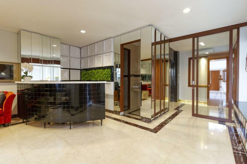 Reddoorz Plus @ Cbd Bintaro South Tangerang Exterior photo